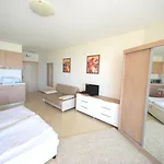 Menada Grand Apartment
