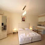 Apartment Menada Grand