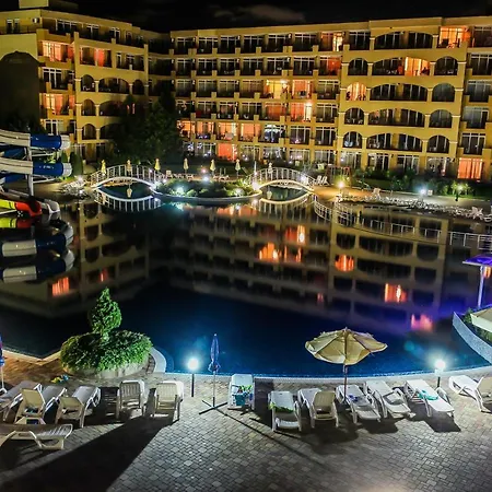 Menada Grand Apartamento Aheloy