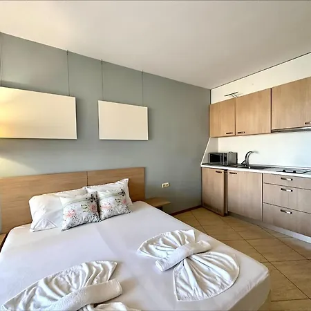 Apartment Menada Grand Aheloy