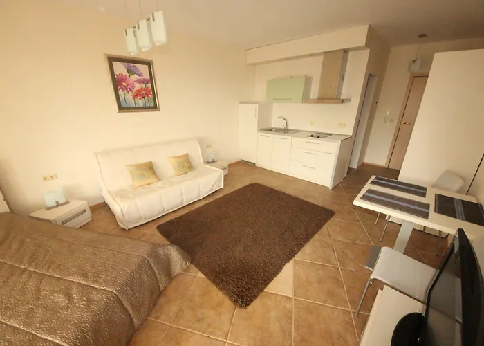 Menada Grand * Aheloy