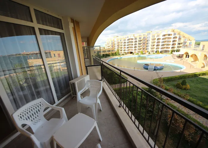 Διαμέρισμα Menada Grand Aheloy