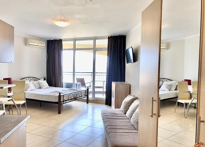 Διαμέρισμα Menada Grand